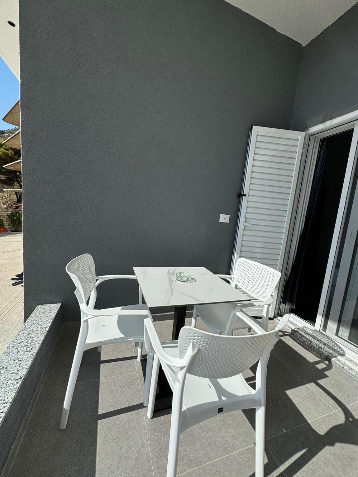 Noya Suites Sr Saranda Kültér fotó