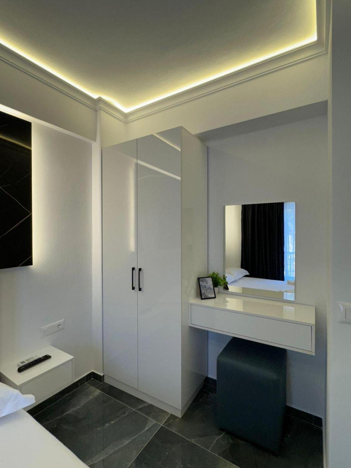 Noya Suites Sr Saranda Kültér fotó