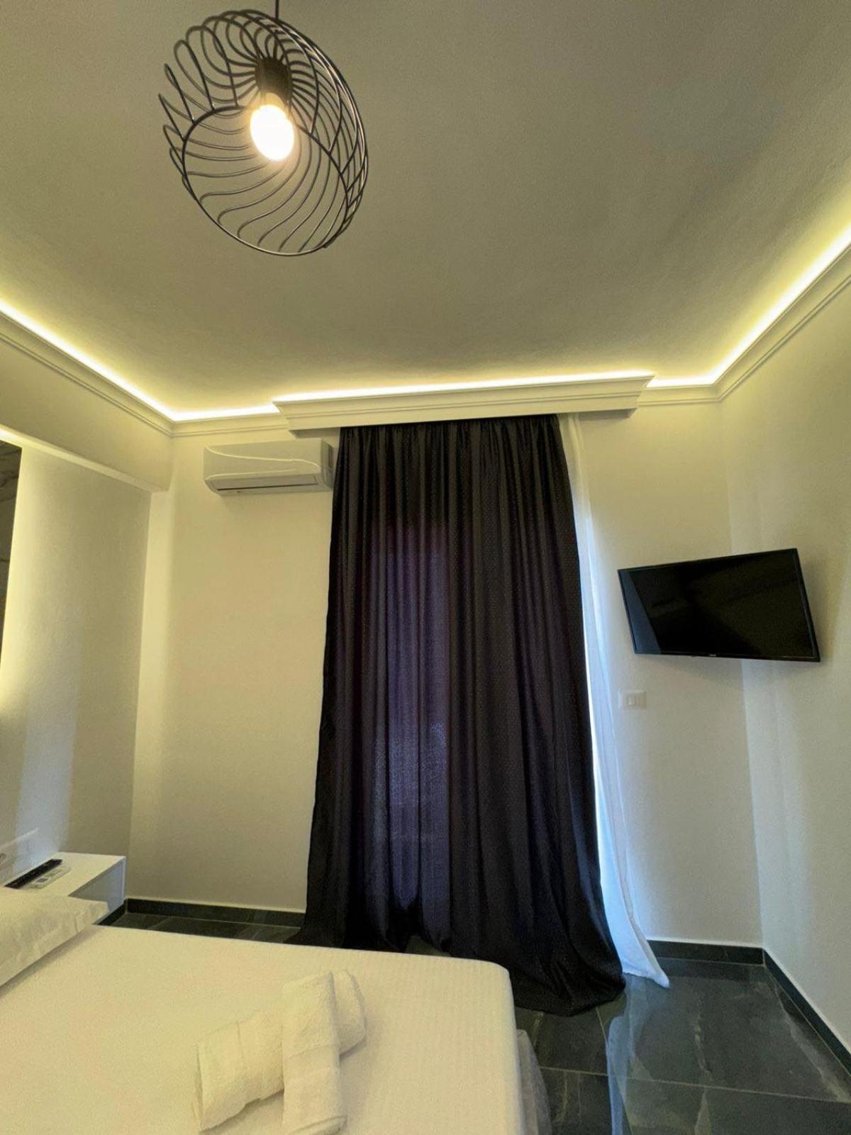 Noya Suites Sr Saranda Kültér fotó