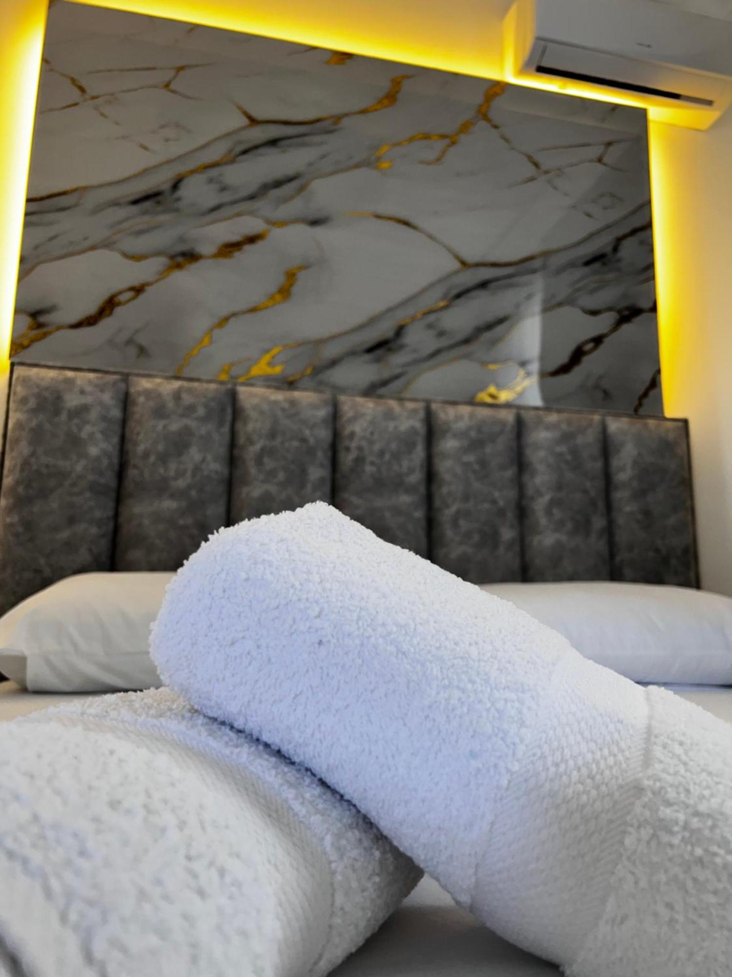 Noya Suites Sr Saranda Kültér fotó