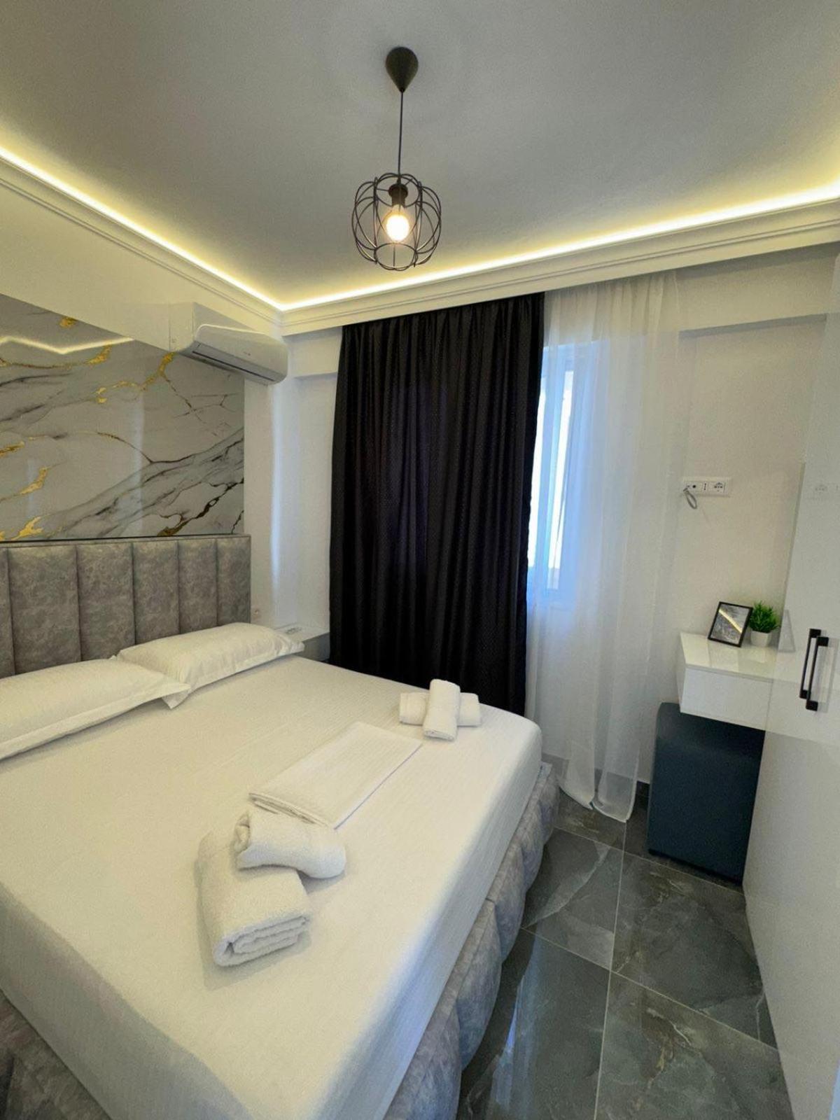 Noya Suites Sr Saranda Kültér fotó
